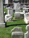 graveyard.jpg (57891 Byte)